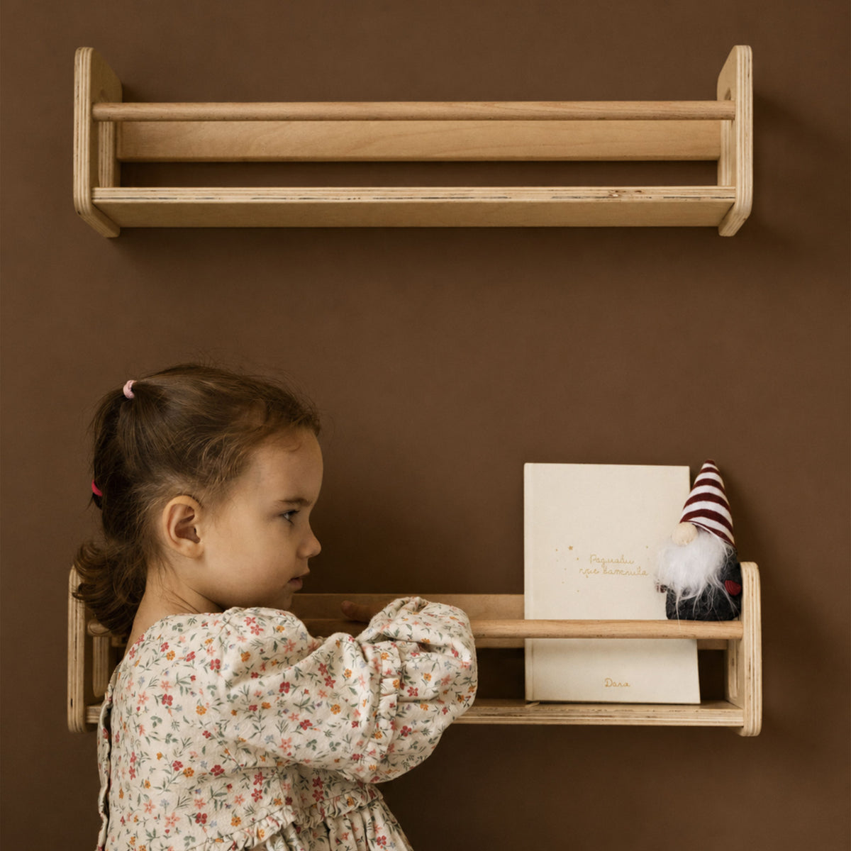 Bücherregal Wandmontage aus Holz für Kinder - Montessori-Bücherleiste - Ansicht 2