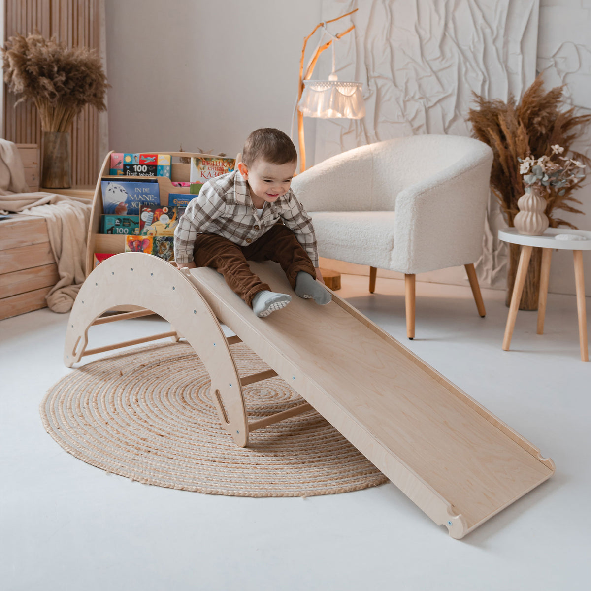Kletterset 2-in-1 Alltag aus Holz für Kinder - Montessori-Kletterbogen mit Rutsche - Ansicht 4